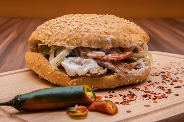 اسطنبول أول مره ؟؟ كل اللي محتاج تعرفه قبل السفر لاسطنبول 28 doner kebab
