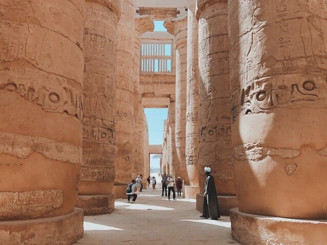 تزور مصر
